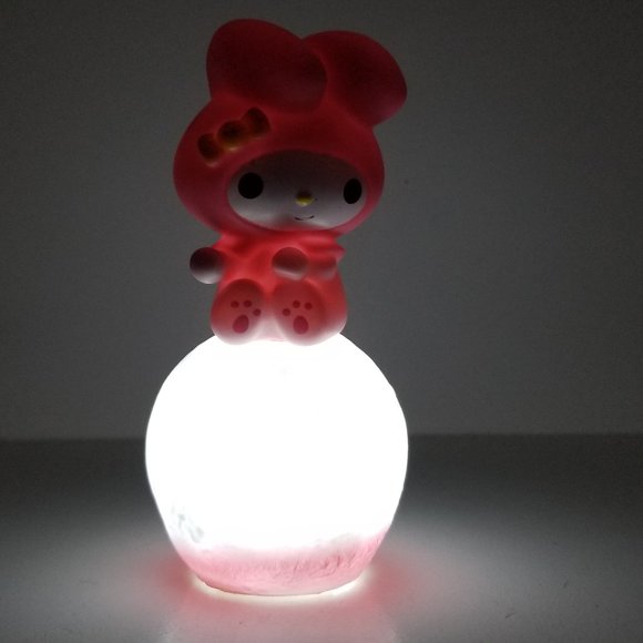 Melody Night light or cake toper 5" Tall by 2 1/2' aprox with Battery - Picture 7 of 14